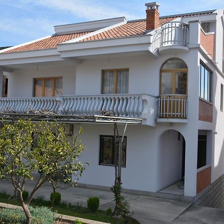 Guesthouse Kodre Ulcinj Ngoại thất bức ảnh